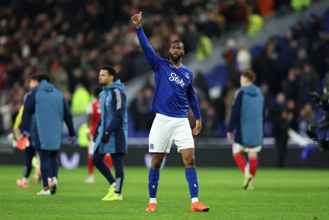 El paria del Everton buscado por el West Ham en enero: ¿por qué los Toffees deberían intentar venderlo? El paria del Everton buscado por el West Ham en enero: ¿por qué los Toffees deberían intentar venderlo?