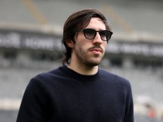 El Arsenal está enfrascado en una batalla a tres bandas por este as del Newcastle United: ¿Vale la pena luchar? El Arsenal está enfrascado en una batalla a tres bandas por este as del Newcastle United: ¿Vale la pena luchar?