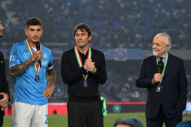 La Liga de Campeones será clave para mantener a Antonio Conte en el Napoli La Liga de Campeones será clave para mantener a Antonio Conte en el Napoli