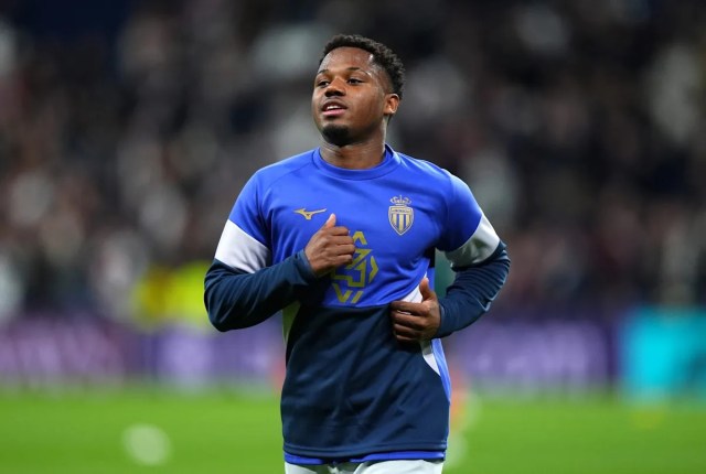 El Barcelona negocia un acuerdo por 11 millones de euros para vender al extremo cedido de forma permanente El Barcelona negocia un acuerdo por 11 millones de euros para vender al extremo cedido de forma permanente