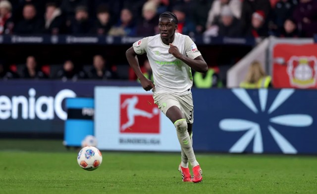 El Werder Bremen espera vender al central Karim Couilbaly por 40-50 millones de euros El Werder Bremen espera vender al central Karim Couilbaly por 40-50 millones de euros