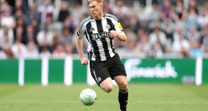 El Manchester United identifica a este lateral izquierdo del Newcastle United como objetivo: ¿buena elección para Carrick? El Manchester United identifica a este lateral izquierdo del Newcastle United como objetivo: ¿buena elección para Carrick?