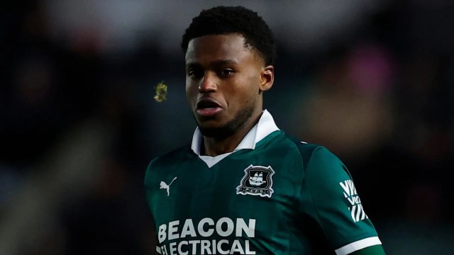El Huddersfield ficha al extremo del Plymouth Argyle Mumba El Huddersfield ficha al extremo del Plymouth Argyle Mumba
