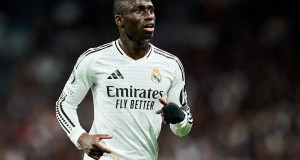 La verdadera razón por la que el Real Madrid bloqueó la salida de verano del defensa de 30 años: informe La verdadera razón por la que el Real Madrid bloqueó la salida de verano del defensa de 30 años: informe