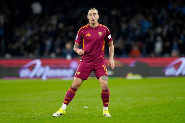 Lewis Steele: la estrella del Liverpool lista para regresar a Anfield para reemplazar a la leyenda del club Lewis Steele: la estrella del Liverpool lista para regresar a Anfield para reemplazar a la leyenda del club