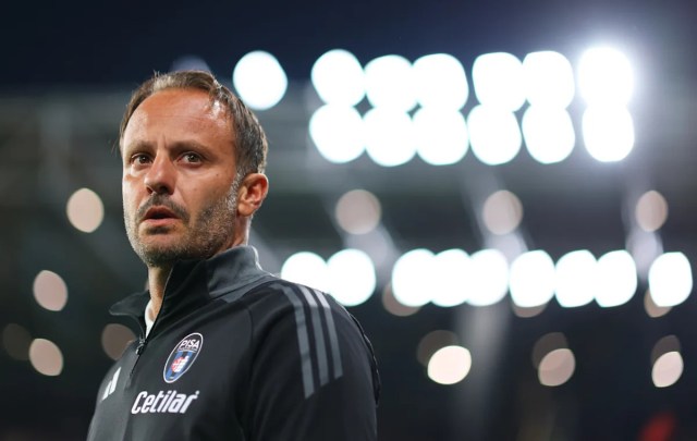Oficial: Pisa despidió a Gilardino tras 1 victoria en 23 partidos de la Serie A Oficial: Pisa despidió a Gilardino tras 1 victoria en 23 partidos de la Serie A