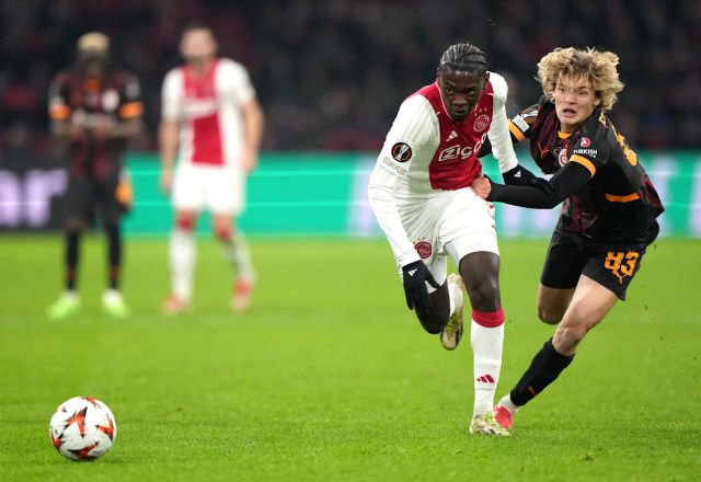 El Sunderland está en la carrera por conseguir este joven de la Eredivisie: ¿Uno para el futuro? El Sunderland está en la carrera por conseguir este joven de la Eredivisie: ¿Uno para el futuro?