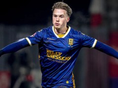 El lateral derecho Altena se incorporará al Hearts el 1 de enero El lateral derecho Altena se incorporará al Hearts el 1 de enero