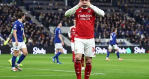 Mikel Arteta respalda a la estrella del Arsenal tras las recientes críticas Mikel Arteta respalda a la estrella del Arsenal tras las recientes críticas