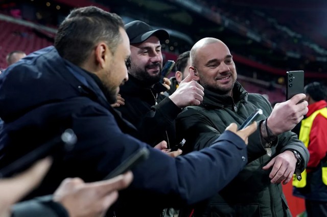 Camavinga se enfrenta a la reacción del excentrocampista del Real Madrid tras la polémica del Bayern: “Es una estupidez” Camavinga se enfrenta a la reacción del excentrocampista del Real Madrid tras la polémica del Bayern: “Es una estupidez”