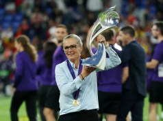 La FIFA aprueba una nueva regla para que las entrenadoras femeninas sean obligatorias en todos los torneos La FIFA aprueba una nueva regla para que las entrenadoras femeninas sean obligatorias en todos los torneos