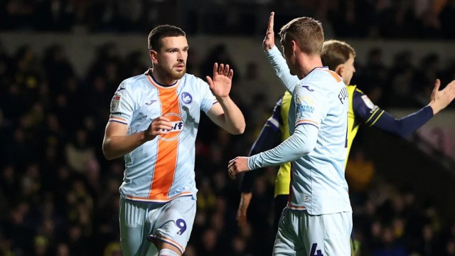 Matos saluda a Vipotnik con Idah y Cullen ausentes Matos saluda a Vipotnik con Idah y Cullen ausentes