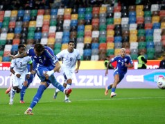 Italia practica la tanda de penales y nombra al titular Italia practica la tanda de penales y nombra al titular