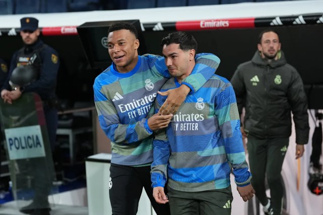 Álvaro Arbeloa ofrece actualización sobre la lesión de Kylian Mbappé tras no aparecer en la victoria de la Real Sociedad Álvaro Arbeloa ofrece actualización sobre la lesión de Kylian Mbappé tras no aparecer en la victoria de la Real Sociedad