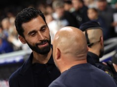 Álvaro Arbeloa habla de Vinicius Junior y Kylian Mbappé tras la victoria del Espanyol: “No dudo del compromiso de mis jugadores” Álvaro Arbeloa habla de Vinicius Junior y Kylian Mbappé tras la victoria del Espanyol: “No dudo del compromiso de mis jugadores”