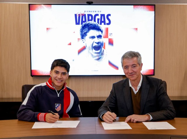 El Atlético de Madrid sella los fichajes de dos centrocampistas en las últimas horas antes del plazo de fichajes El Atlético de Madrid sella los fichajes de dos centrocampistas en las últimas horas antes del plazo de fichajes