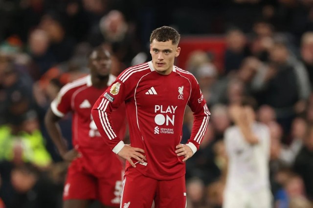 La ex estrella del Liverpool le dice al centrocampista que deje el club La ex estrella del Liverpool le dice al centrocampista que deje el club