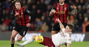 Barcelona y Atlético de Madrid lideran la carrera por fichar al defensa de la Premier League Barcelona y Atlético de Madrid lideran la carrera por fichar al defensa de la Premier League