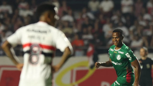 Arias marca, Palmeiras prolonga la sequía de São Paulo y se sitúa líder Arias marca, Palmeiras prolonga la sequía de São Paulo y se sitúa líder