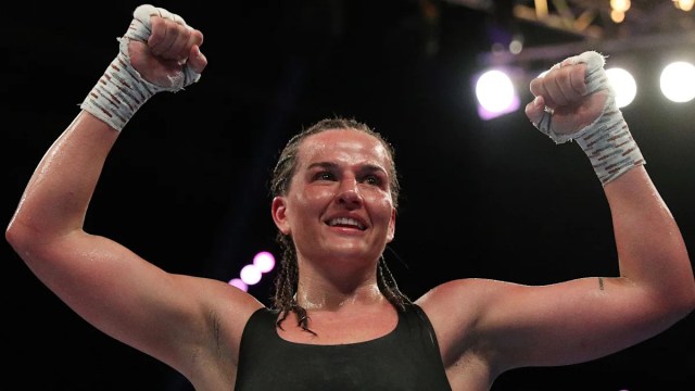 Cameron seguirá luchando “por un par de años más” Cameron seguirá luchando “por un par de años más”