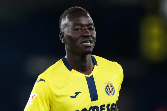 El Manchester United identifica a este centrocampista de La Liga como objetivo: ¿Debería Carrick ir por él? El Manchester United identifica a este centrocampista de La Liga como objetivo: ¿Debería Carrick ir por él?