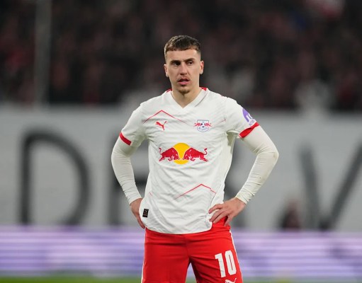 Informe: los gigantes de la Bundesliga están listos para iniciar conversaciones para fichar a la estrella del Brighton Informe: los gigantes de la Bundesliga están listos para iniciar conversaciones para fichar a la estrella del Brighton