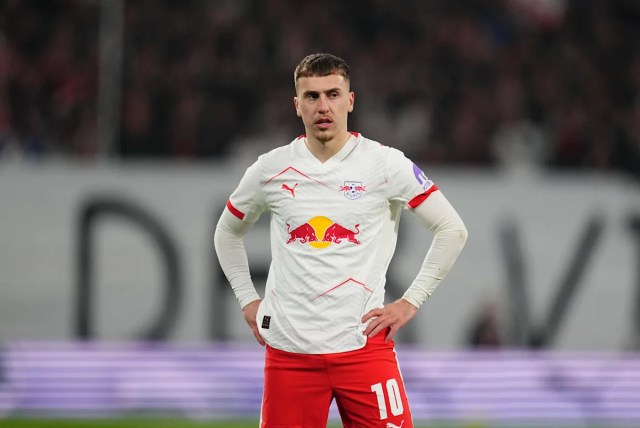 Informe: los gigantes de la Bundesliga están listos para iniciar conversaciones para fichar a la estrella del Brighton Informe: los gigantes de la Bundesliga están listos para iniciar conversaciones para fichar a la estrella del Brighton