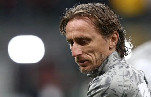 Modric desvela el entrenador más estricto con el que trabajó en el Real Madrid: ‘Hizo llorar a Cristiano Ronaldo’ Modric desvela el entrenador más estricto con el que trabajó en el Real Madrid: ‘Hizo llorar a Cristiano Ronaldo’