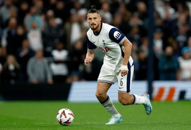 Informe: el defensa del Tottenham Hotspur podría marcharse en enero Informe: el defensa del Tottenham Hotspur podría marcharse en enero