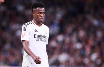 Informe: Man United se prepara para luchar contra Liverpool en la carrera por la superestrella del Real Madrid Informe: Man United se prepara para luchar contra Liverpool en la carrera por la superestrella del Real Madrid