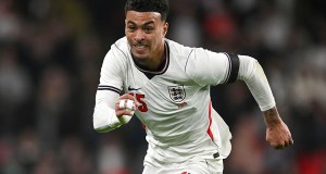 El Chelsea se encuentra entre los clubes que esperan conseguir este talento del Aston Villa: ¿debería Rosenior incorporarlo? El Chelsea se encuentra entre los clubes que esperan conseguir este talento del Aston Villa: ¿debería Rosenior incorporarlo?