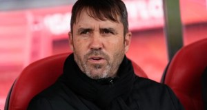 Alavés anuncia reemplazo mientras Chacho Coudet se marcha para hacerse cargo de River Plate Alavés anuncia reemplazo mientras Chacho Coudet se marcha para hacerse cargo de River Plate