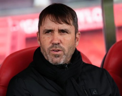 Alavés anuncia reemplazo mientras Chacho Coudet se marcha para hacerse cargo de River Plate Alavés anuncia reemplazo mientras Chacho Coudet se marcha para hacerse cargo de River Plate