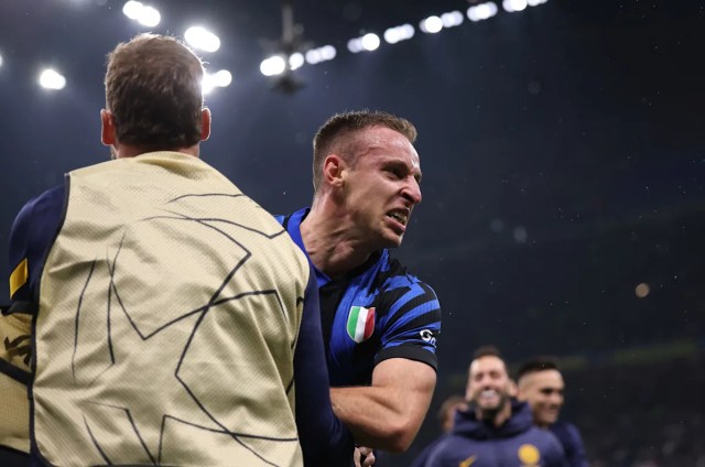 El paria del Inter de Milán desaira al Fenerbahce para resistir el cambio de ensueño a la Juventus El paria del Inter de Milán desaira al Fenerbahce para resistir el cambio de ensueño a la Juventus