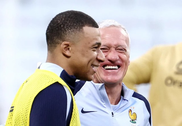 Didier Deschamps admite que la estrella del Real Madrid insistió en la convocatoria del NT: “Quería estar allí” Didier Deschamps admite que la estrella del Real Madrid insistió en la convocatoria del NT: “Quería estar allí”