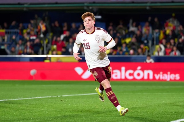 El Sunderland está mostrando interés en este extremo de La Liga: ¿Debería Le Bris ficharlo? El Sunderland está mostrando interés en este extremo de La Liga: ¿Debería Le Bris ficharlo?