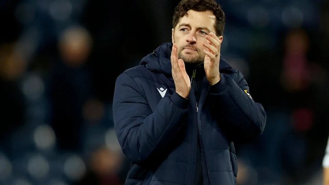 Mason satisfecho con la mentalidad de Albion en la victoria de los Blades Mason satisfecho con la mentalidad de Albion en la victoria de los Blades