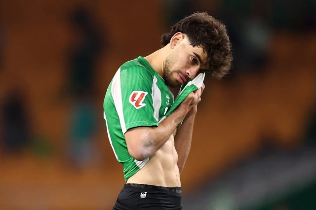 Resumen de La Liga: el Real Betis colapsa en El Gran Derbi y el Atlético de Madrid se roba la última victoria en Asturias Resumen de La Liga: el Real Betis colapsa en El Gran Derbi y el Atlético de Madrid se roba la última victoria en Asturias