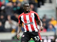 Ambos clubes de Manchester buscan un defensor de la Premier Legaue de £ 50 millones Ambos clubes de Manchester buscan un defensor de la Premier Legaue de £ 50 millones