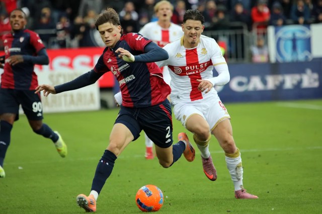 Estrella propiedad del Atalanta halagada por el interés del Inter de Milán: “Eso es bonito, pero sólo pienso en Cagliari” Estrella propiedad del Atalanta halagada por el interés del Inter de Milán: “Eso es bonito, pero sólo pienso en Cagliari”