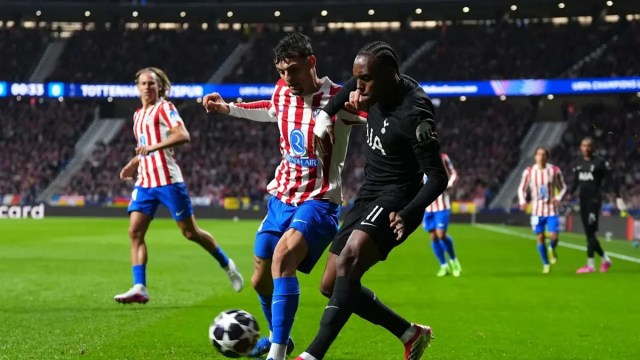 Los problemas del Atlético de Madrid aumentan ya que un defensor clave puede perderse los enfrentamientos con el Barcelona Los problemas del Atlético de Madrid aumentan ya que un defensor clave puede perderse los enfrentamientos con el Barcelona