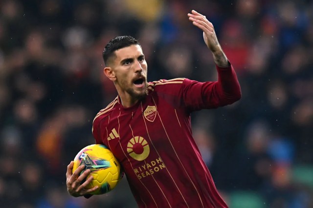 Inter de Milán y AC Milan rodean a la estrella de la Roma buscada por Napoli y West Ham a medida que se acerca la expiración del contrato Inter de Milán y AC Milan rodean a la estrella de la Roma buscada por Napoli y West Ham a medida que se acerca la expiración del contrato