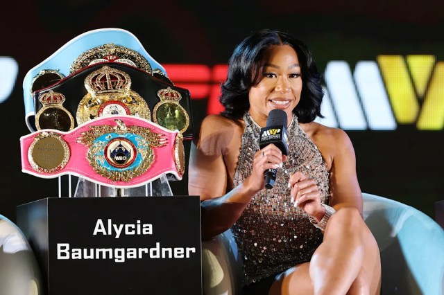 Alycia Baumgardner vs.Bo Mi Re Shin: cómo verlo esta noche, cartelera completa, información de transmisión y más Alycia Baumgardner vs.Bo Mi Re Shin: cómo verlo esta noche, cartelera completa, información de transmisión y más