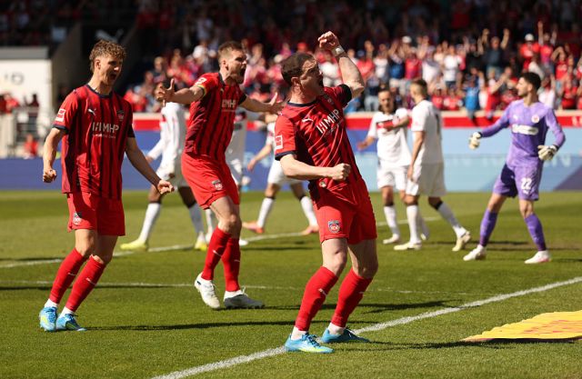 ¡Su jefe cree! ¿Podrá este jugador de la Bundesliga convertirse en un delantero maravilloso? ¡Su jefe cree! ¿Podrá este jugador de la Bundesliga convertirse en un delantero maravilloso?