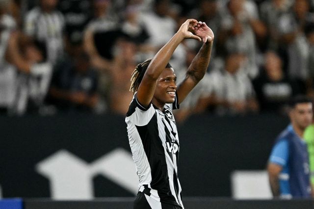 Botafogo domina, vence a los menos favorecidos y avanza en la Libertadores Botafogo domina, vence a los menos favorecidos y avanza en la Libertadores