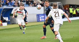 ¿La mudanza de verano ya está hecha? ¡El jefe del VfB elogia a la estrella de la Bundesliga! ¿La mudanza de verano ya está hecha? ¡El jefe del VfB elogia a la estrella de la Bundesliga!