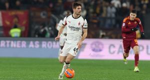 FEBRERO, TODO SE EMPIEZA A CALIENTE FEBRERO, TODO SE EMPIEZA A CALIENTE