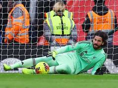Informe: el futuro de Alisson Becker en Liverpool sigue siendo incierto en medio del interés de la Juventus Informe: el futuro de Alisson Becker en Liverpool sigue siendo incierto en medio del interés de la Juventus
