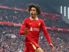 El delantero del Liverpool sufre una grave lesión El delantero del Liverpool sufre una grave lesión