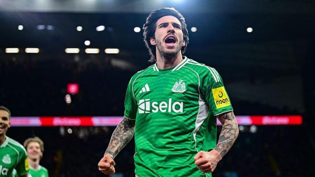 Análisis: Tonali da un paso adelante ante la ausencia de Guimaraes Análisis: Tonali da un paso adelante ante la ausencia de Guimaraes